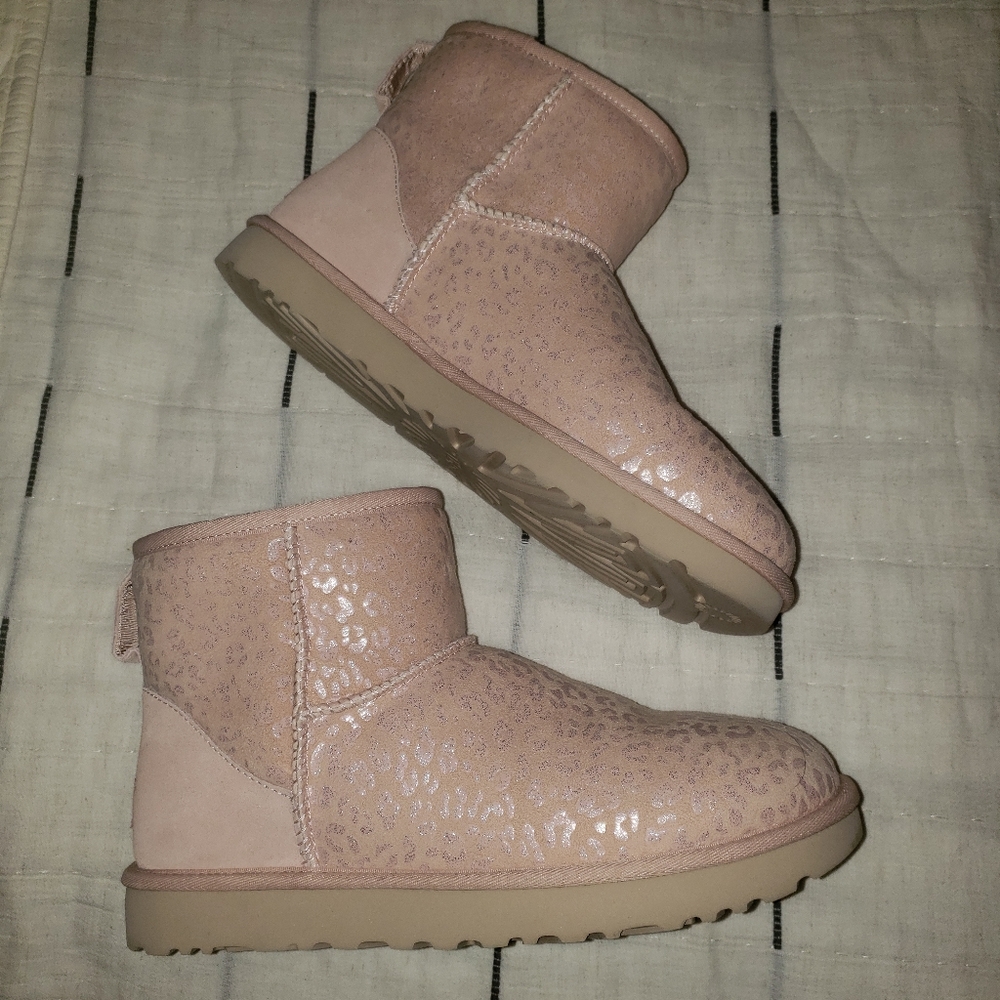 Pink leopard mini Ugg size 10